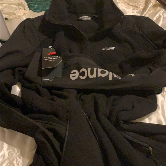 New Balance - Picture 5 of 5